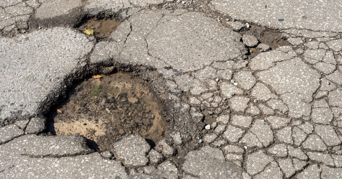Can Potholes Cause Car Accidents and Injuries?