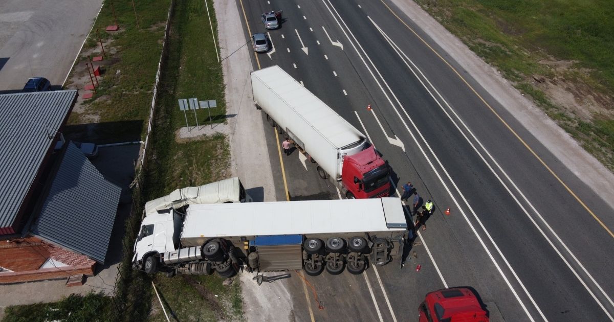 Cincinnati Truck Accident Lawyers at the Wolterman Law Office Help Those Injured in Runaway Truck Accidents.