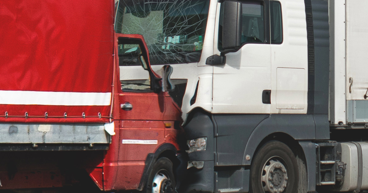 What to Do if a Truck Driver Leaves the Scene of a Crash?