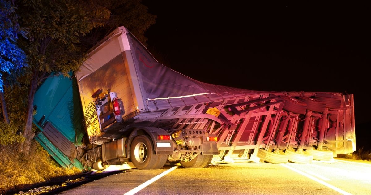 Truck Accidents Caused by Mechanical Failure: What You Should Know?